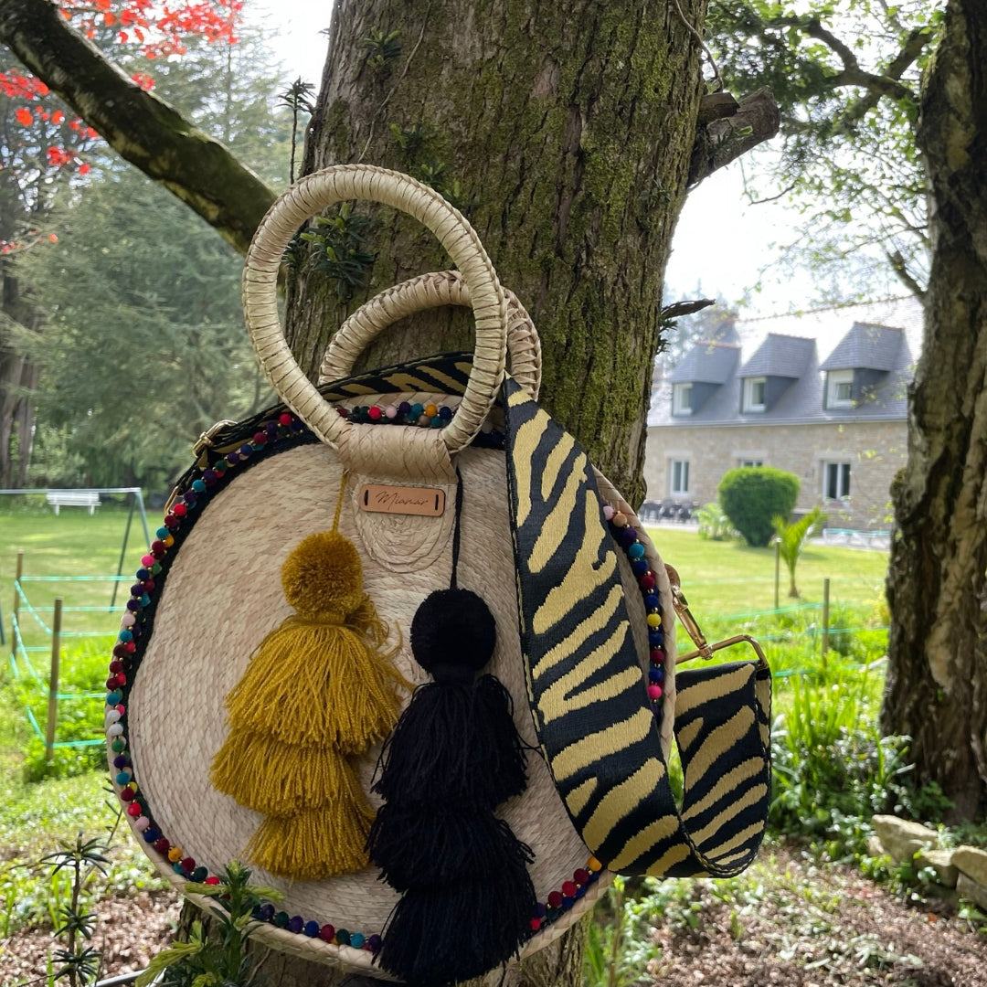 Drum Circle Moustard